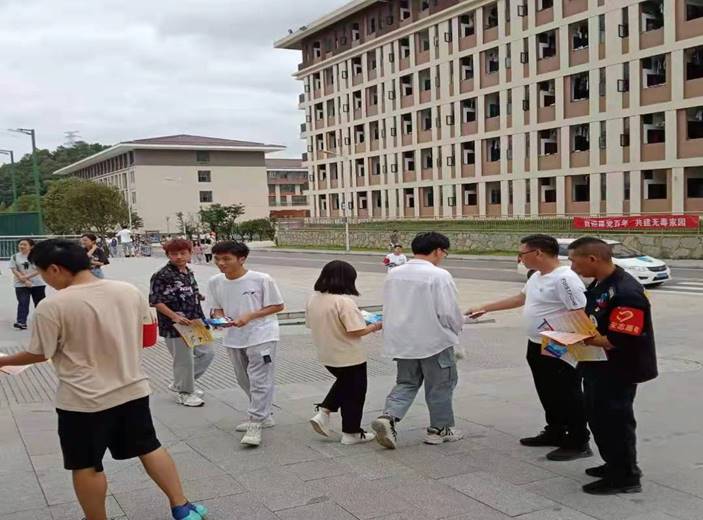 ebdeb49a6cac83b1835ee3fbefedb0c